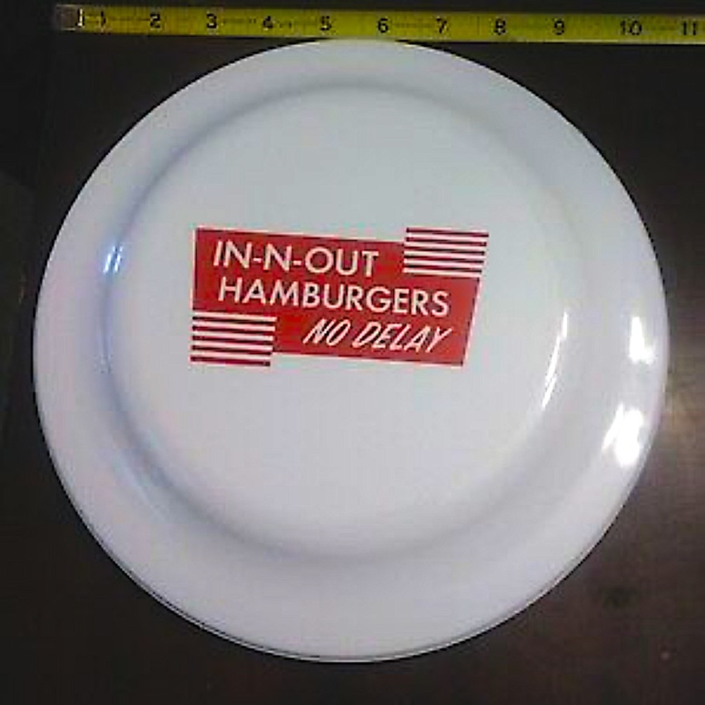 In-N-Out Frisbee 🍔